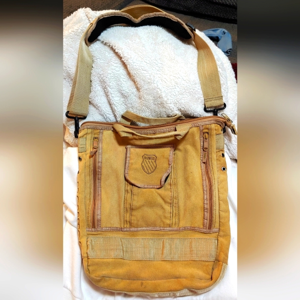 K-Swiss canvas messenger style tote, crossbody laptop bag